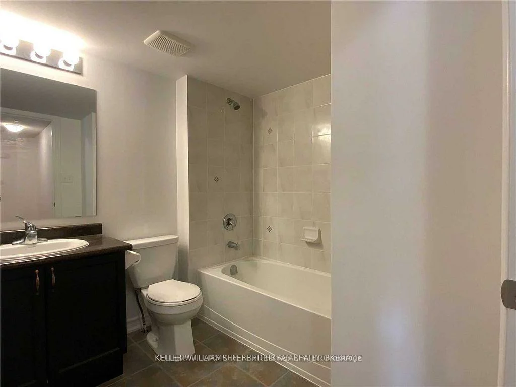 25, Madelaine, Painswick South, Barrie