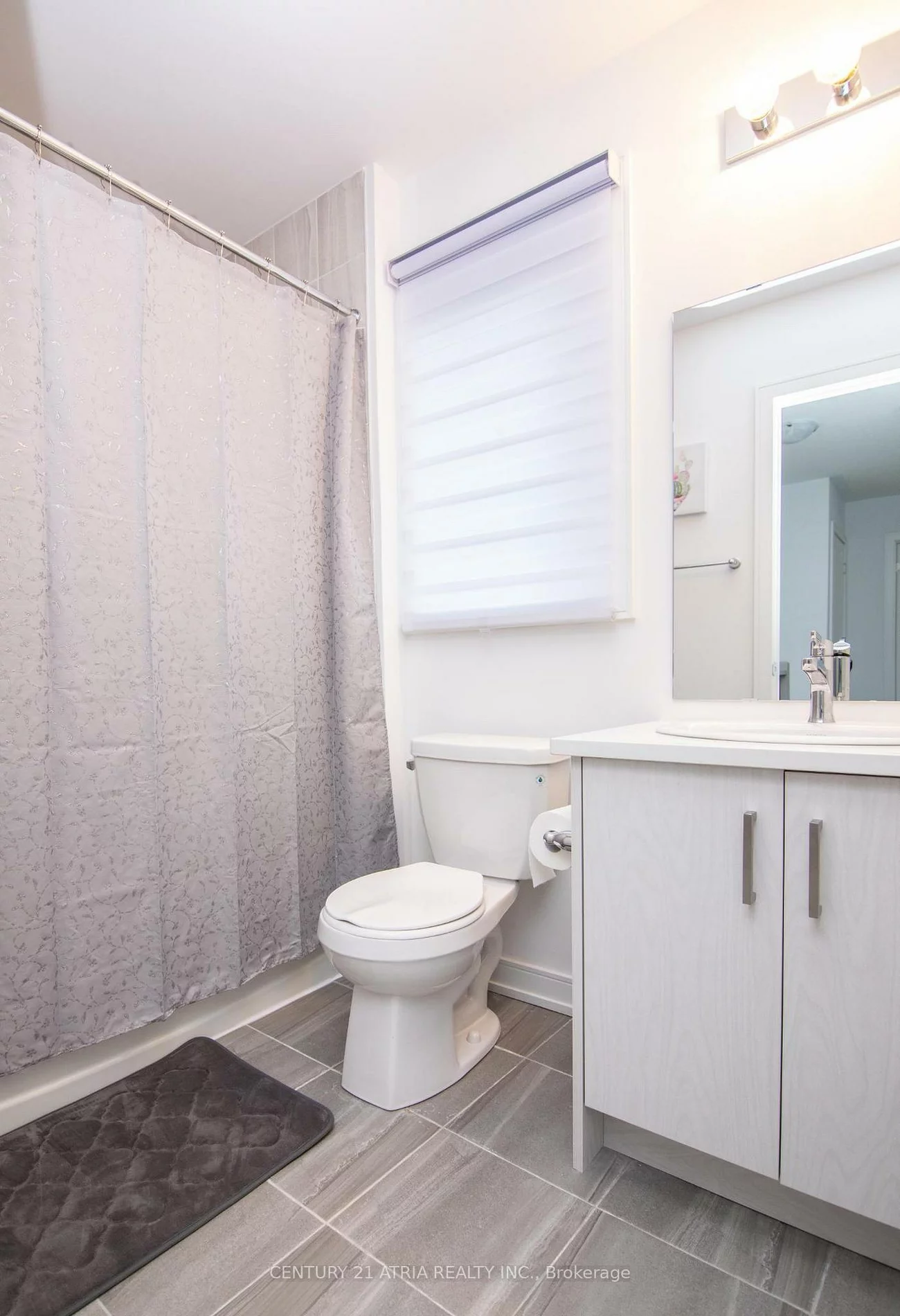 26, Magnolia, Innis-Shore, Barrie