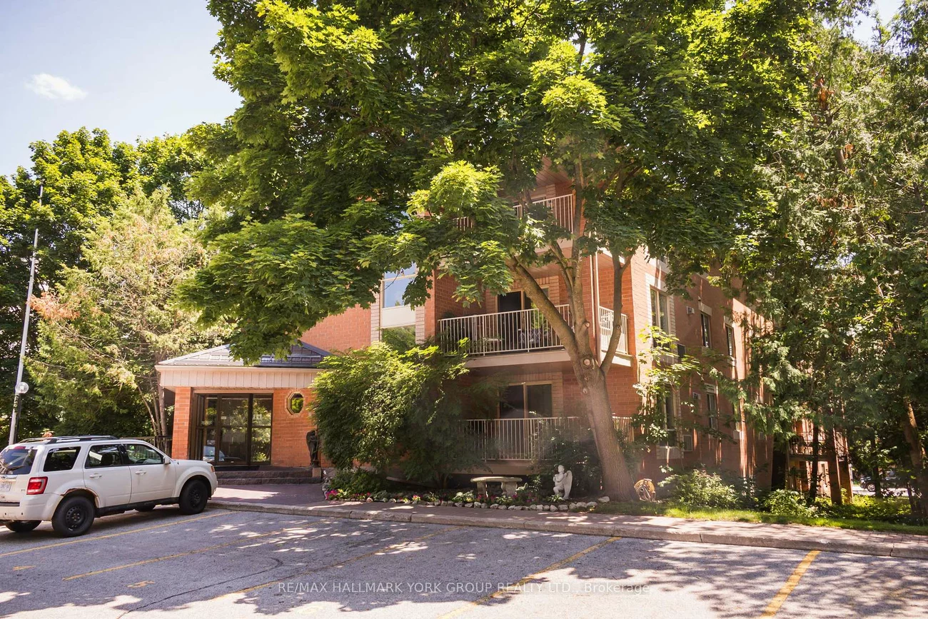 260, Leacock, Letitia Heights, Barrie