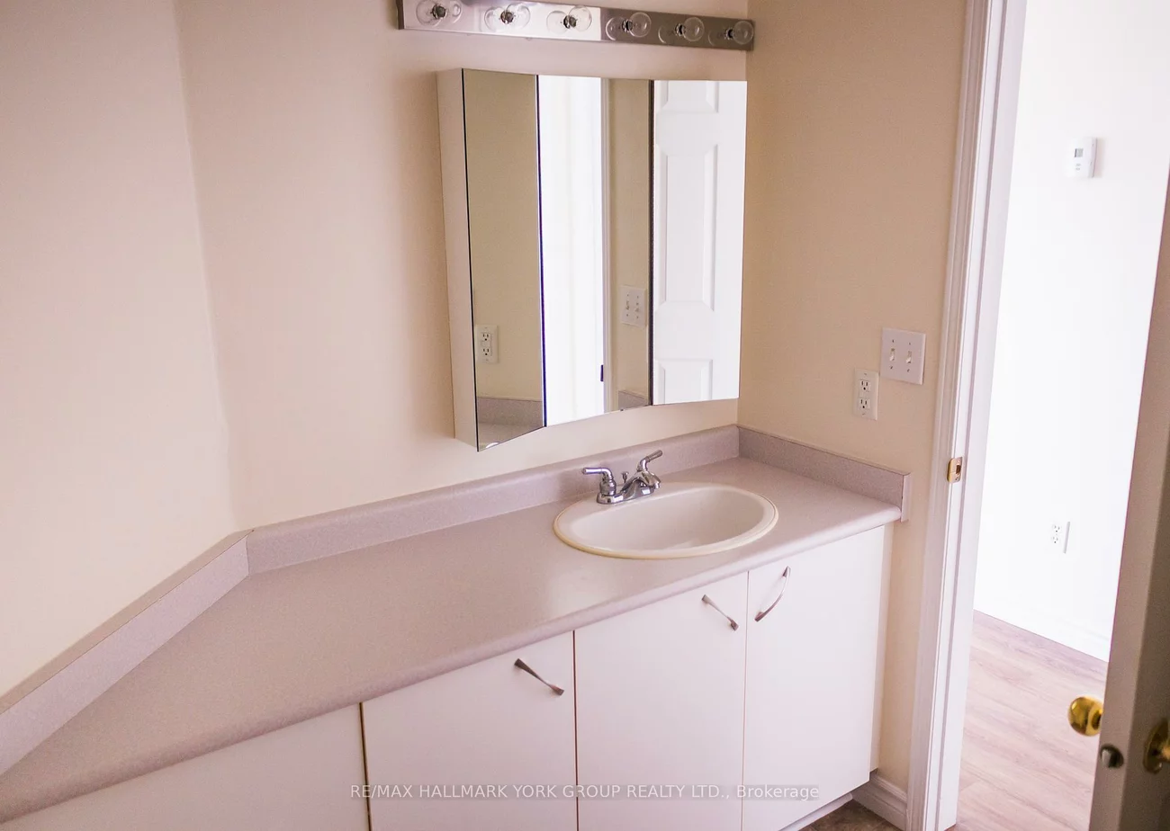 143, Edgehill, Letitia Heights, Barrie
