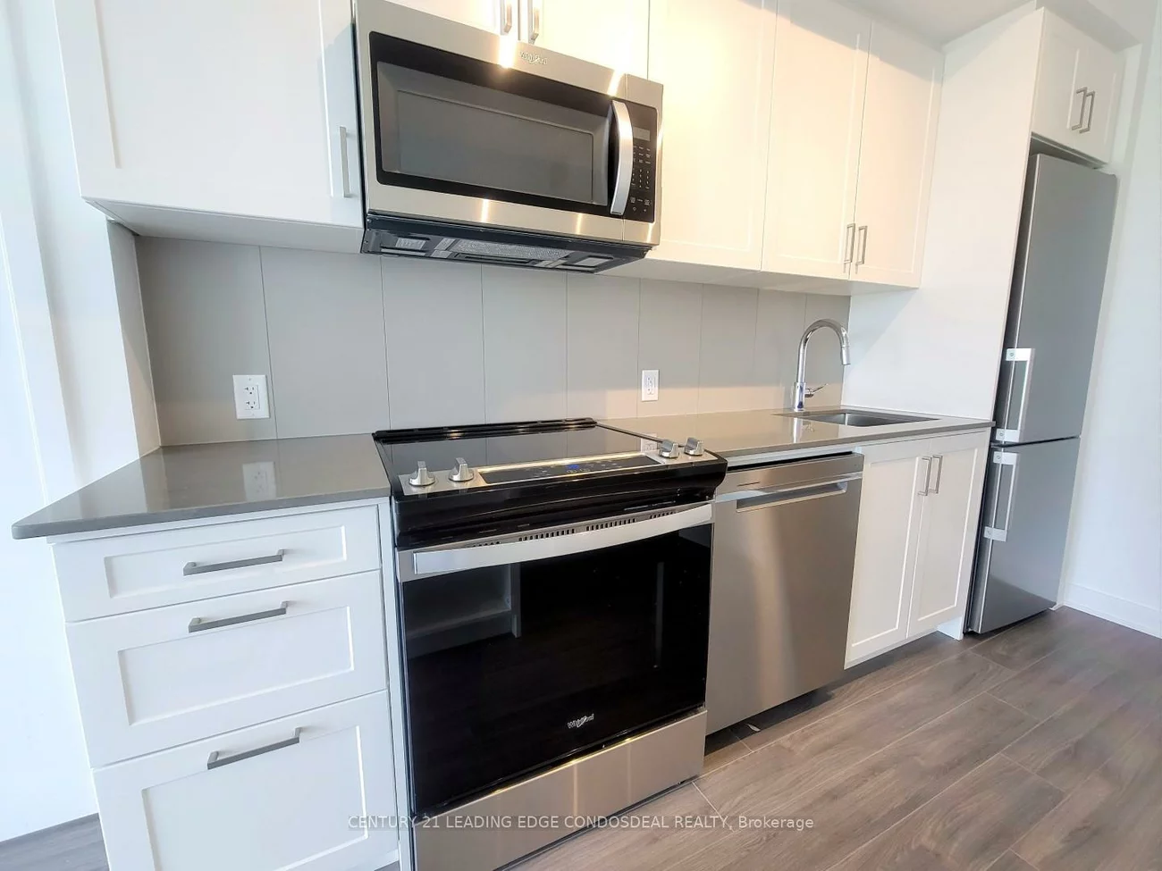 681, Yonge, Painswick South, Barrie