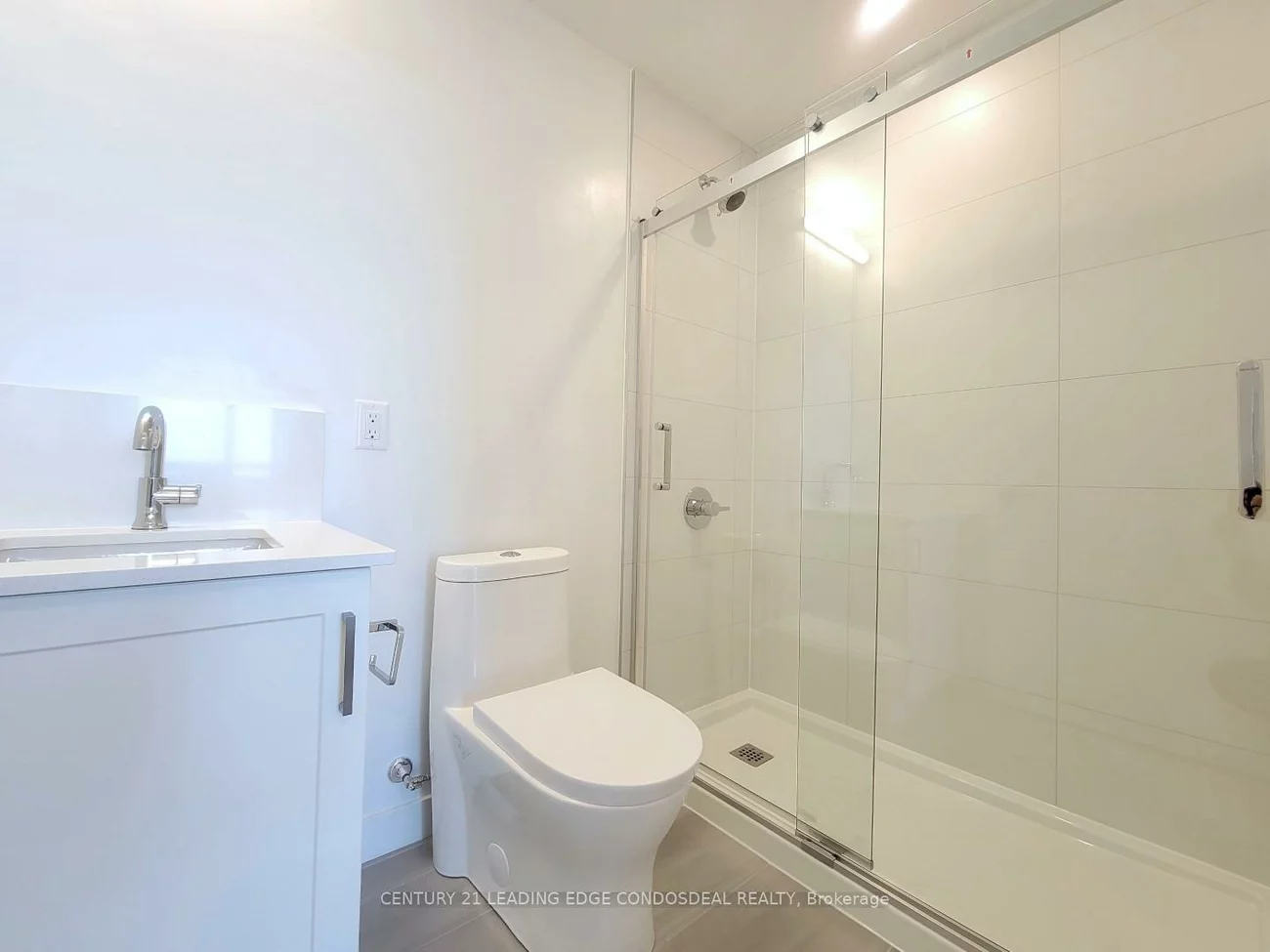 681, Yonge, Painswick South, Barrie