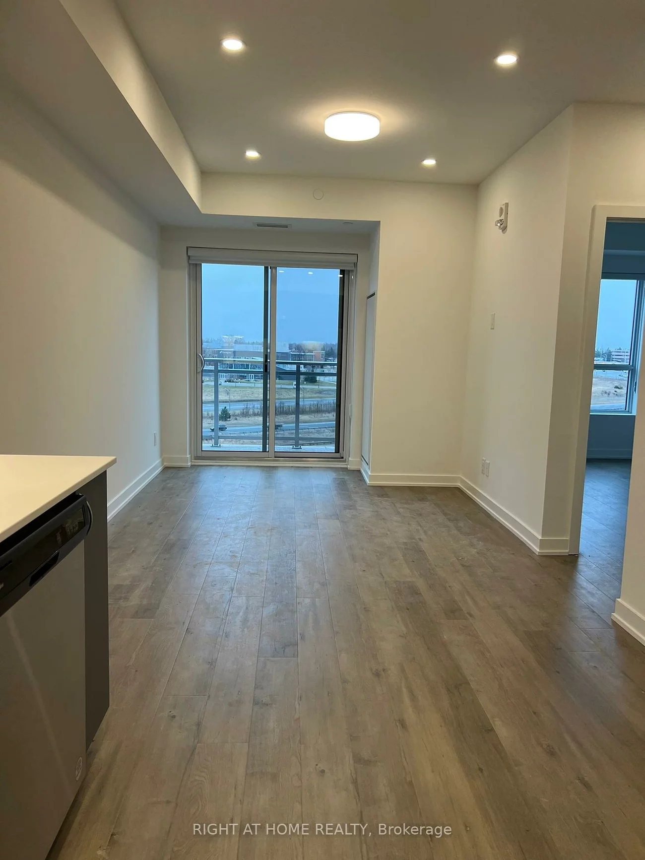 56, Lakeside, Little Lake, Barrie