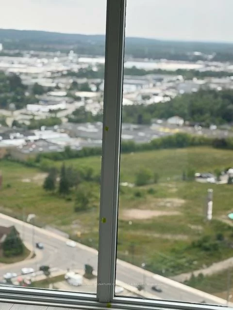 39, Mary, City Centre, Barrie