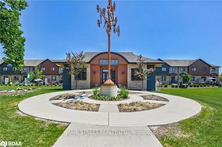 35, Madelaine, Painswick South, Barrie