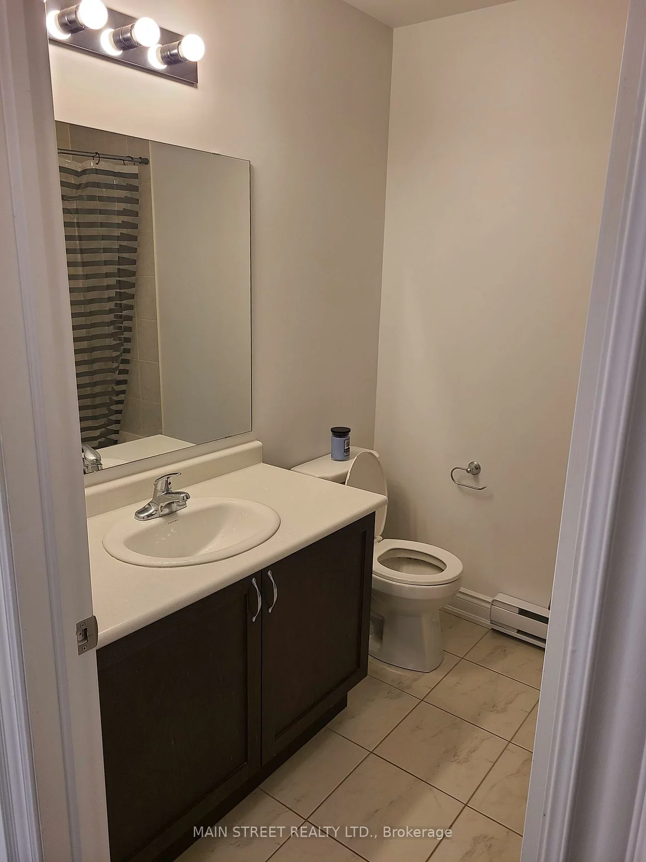 35, Madelaine, Painswick South, Barrie