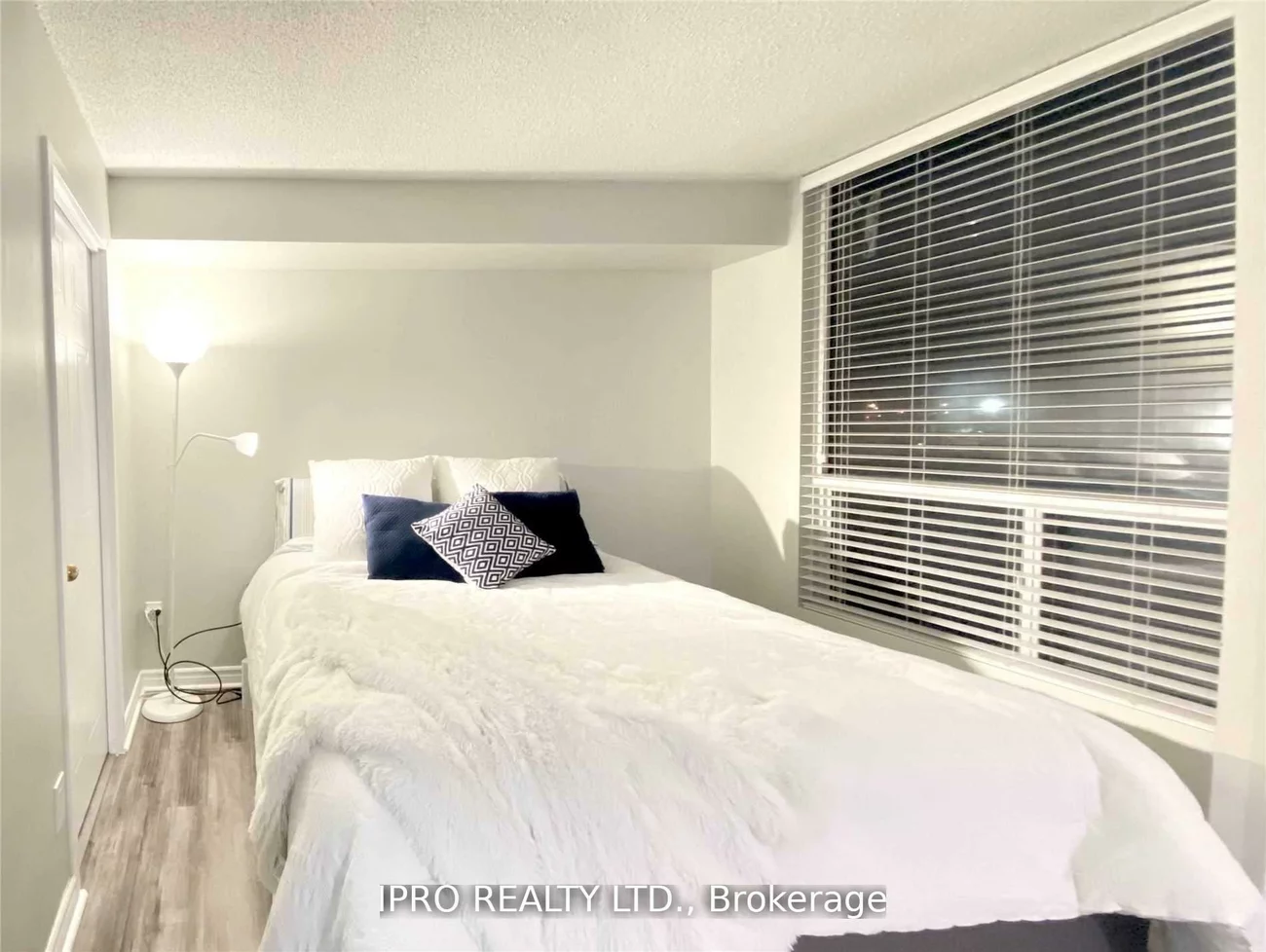 75, Ellen, Allandale Centre, Barrie