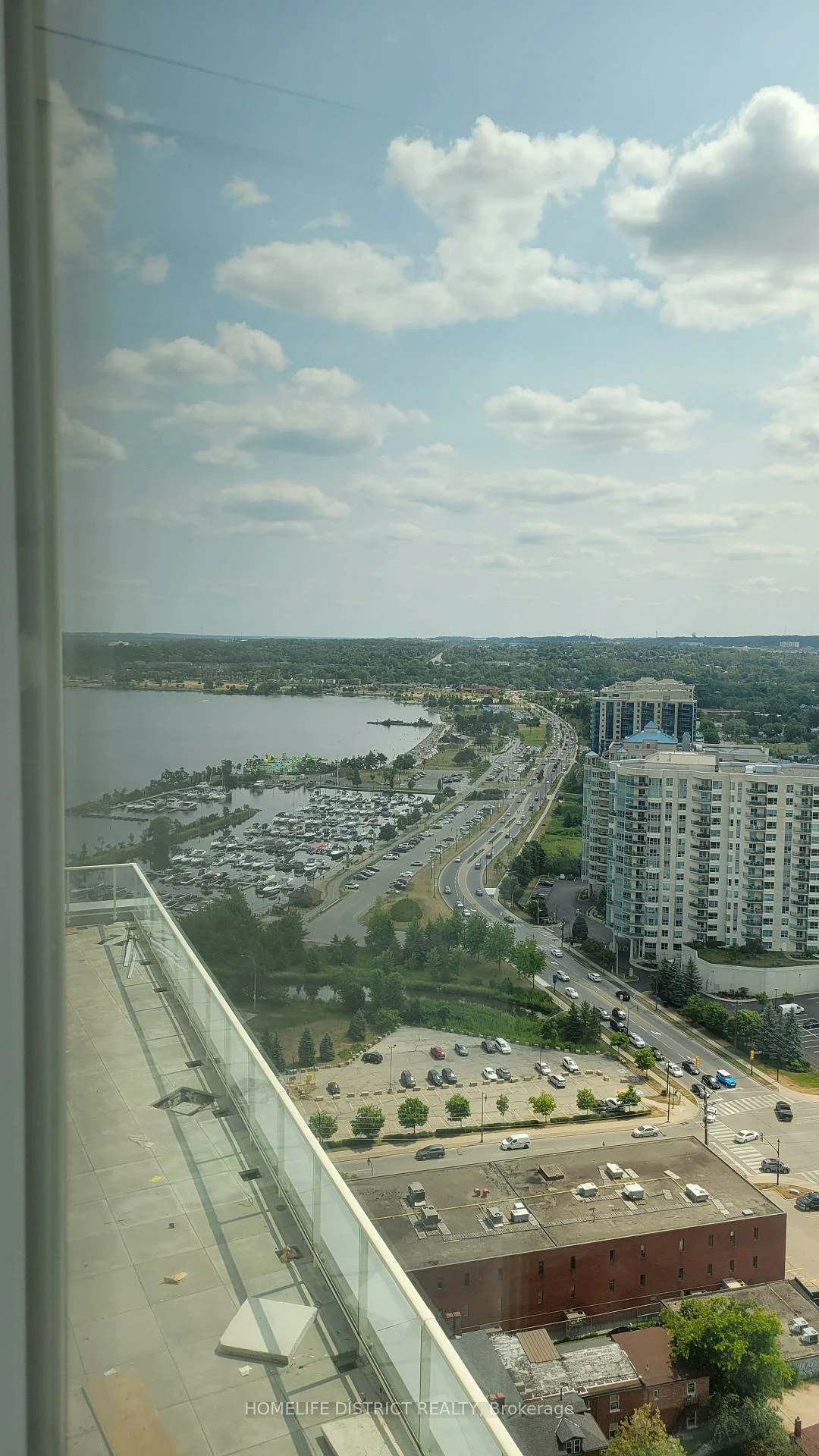 39, Mary, City Centre, Barrie