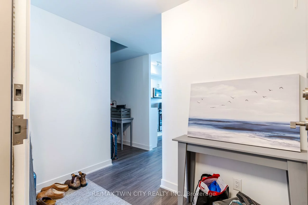 681, Yonge, Painswick South, Barrie