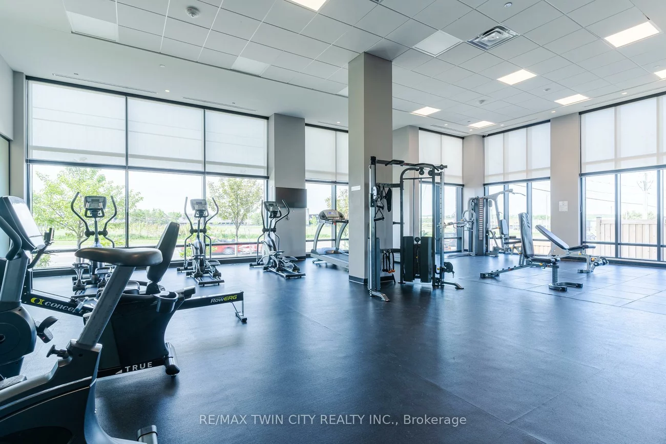 681, Yonge, Painswick South, Barrie