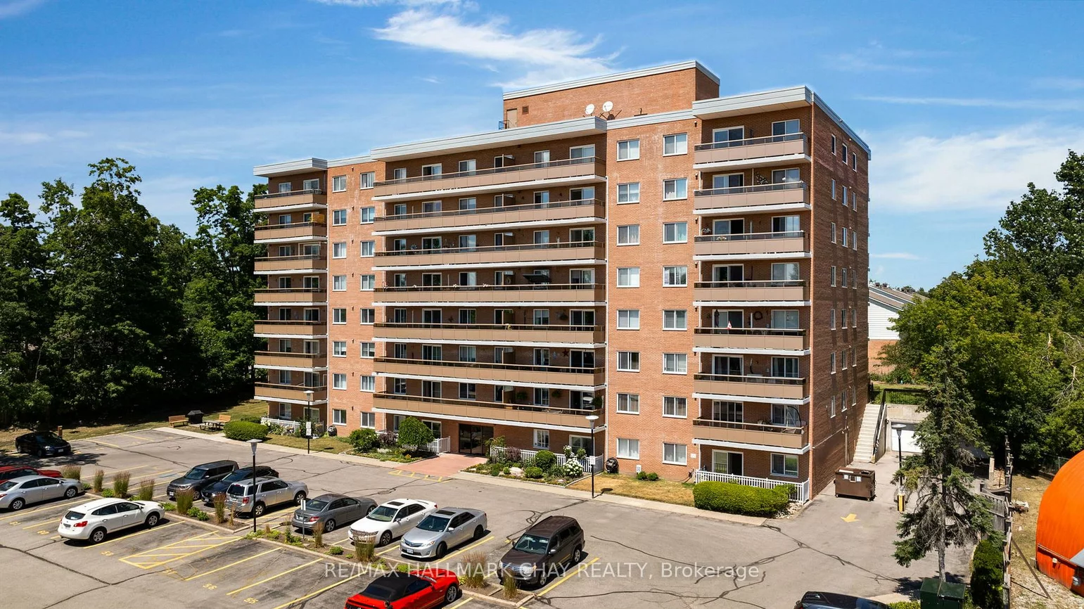 414, Blake, Codrington, Barrie