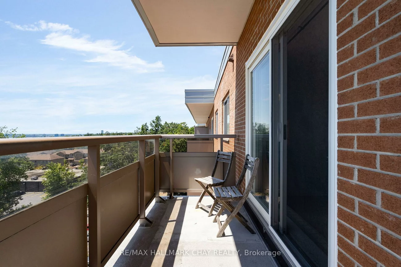 414, Blake, Codrington, Barrie