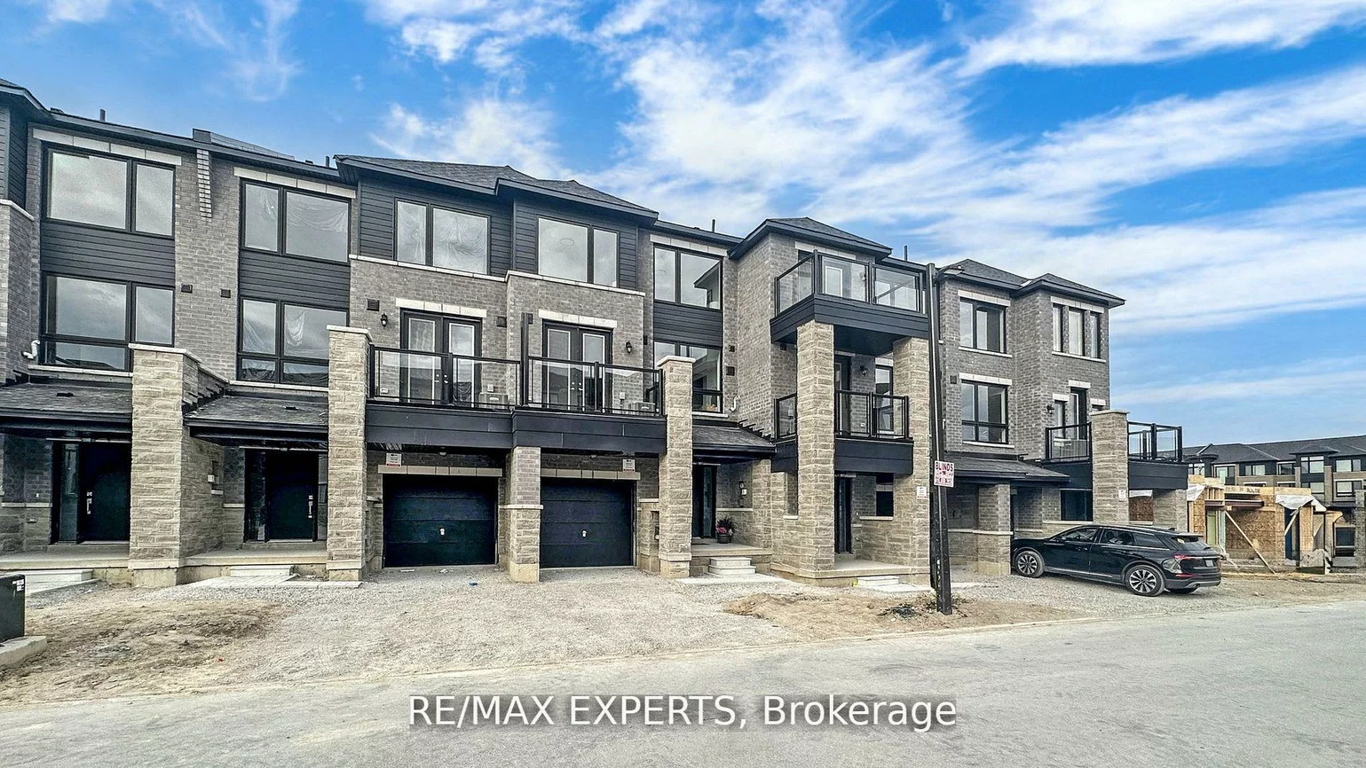 22, Spry, Innis-Shore, Barrie
