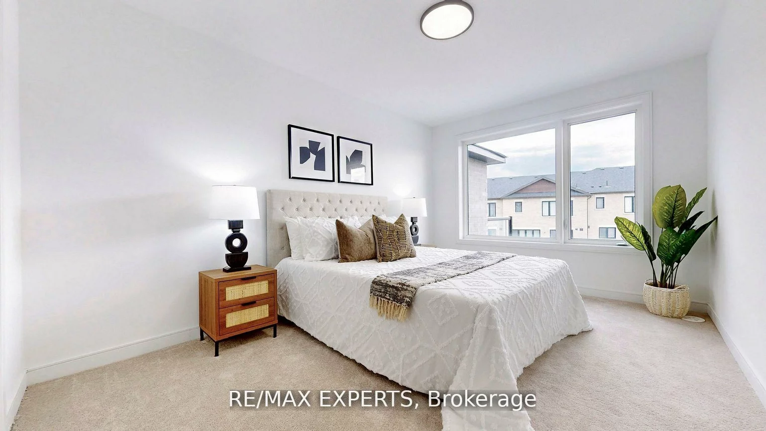 22, Spry, Innis-Shore, Barrie