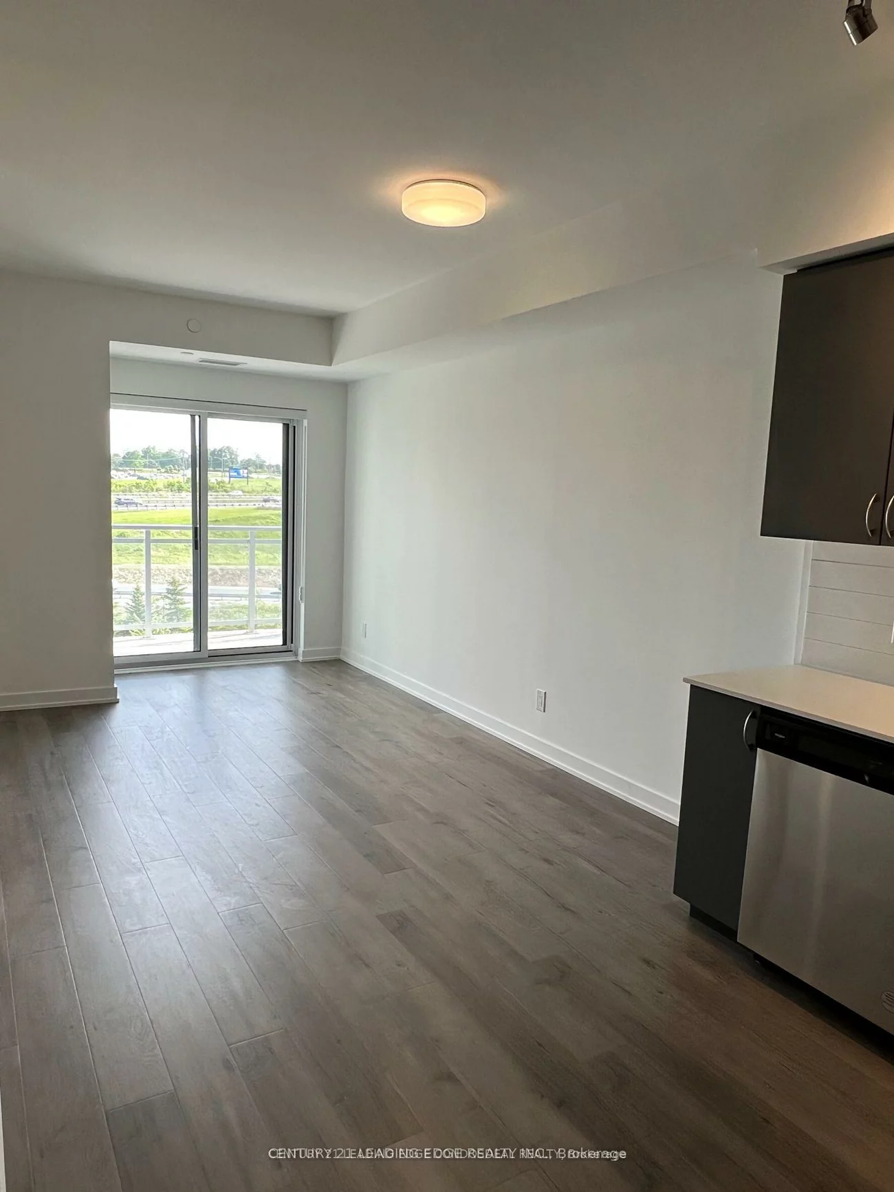 56, Lakeside, Little Lake, Barrie