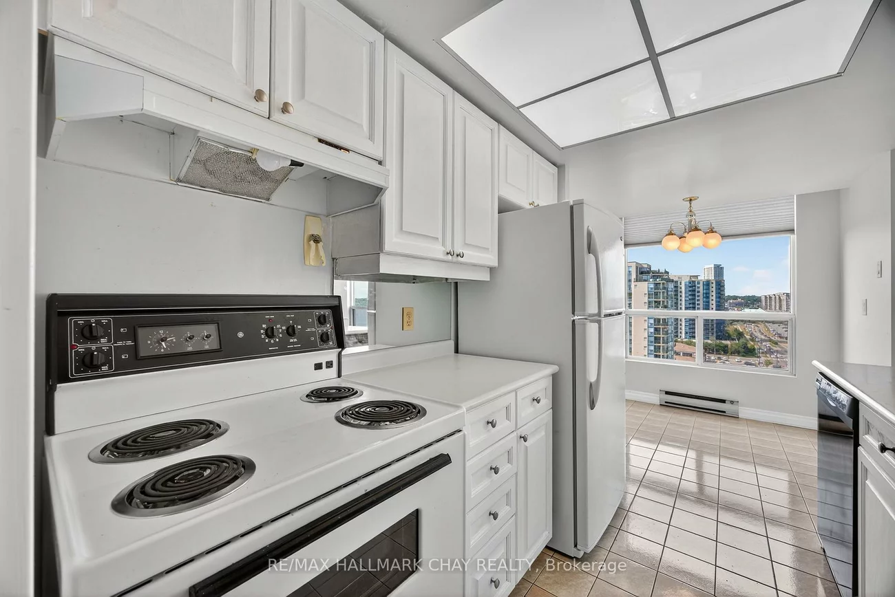 75, Ellen, Lakeshore, Barrie