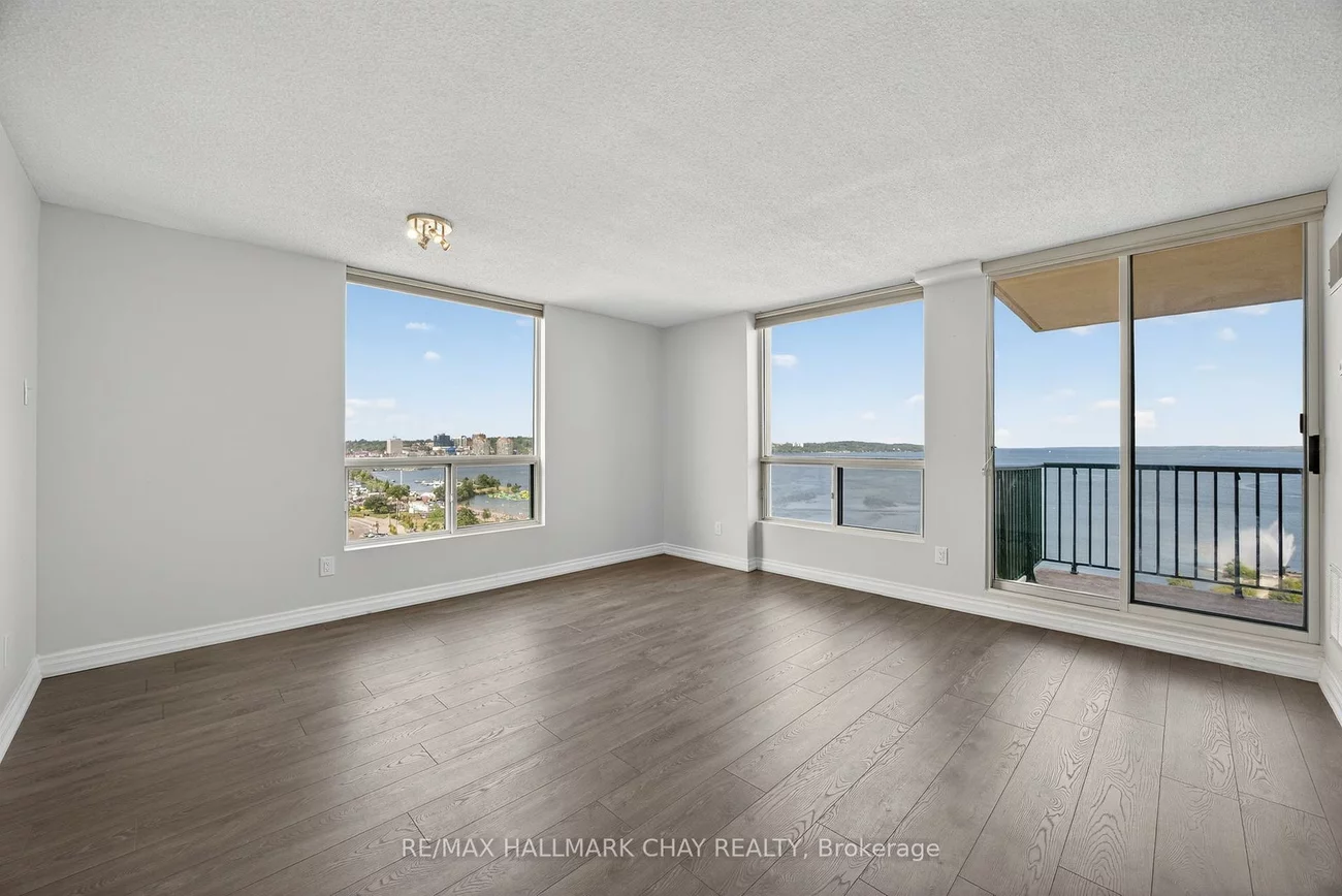 75, Ellen, Lakeshore, Barrie