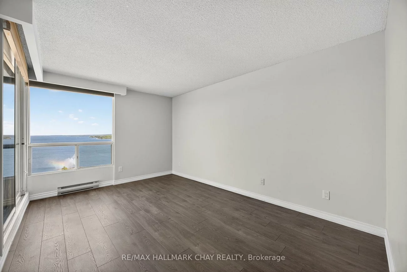 75, Ellen, Lakeshore, Barrie