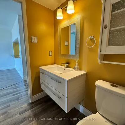 75, Ellen, City Centre, Barrie