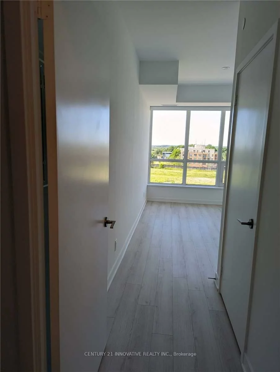 681, Yonge, Painswick South, Barrie