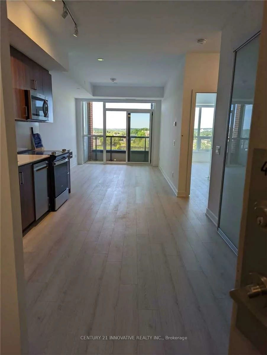 681, Yonge, Painswick South, Barrie