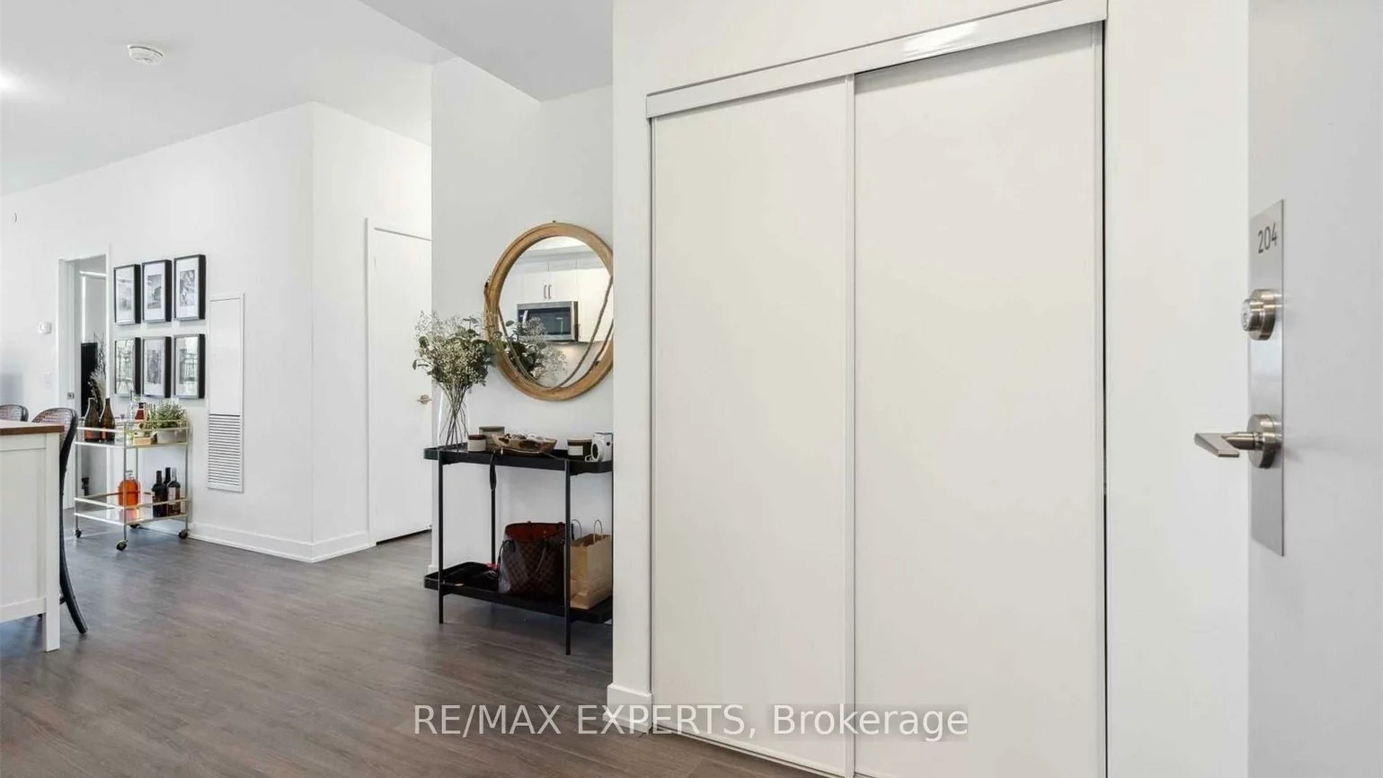 681, Yonge, Painswick South, Barrie