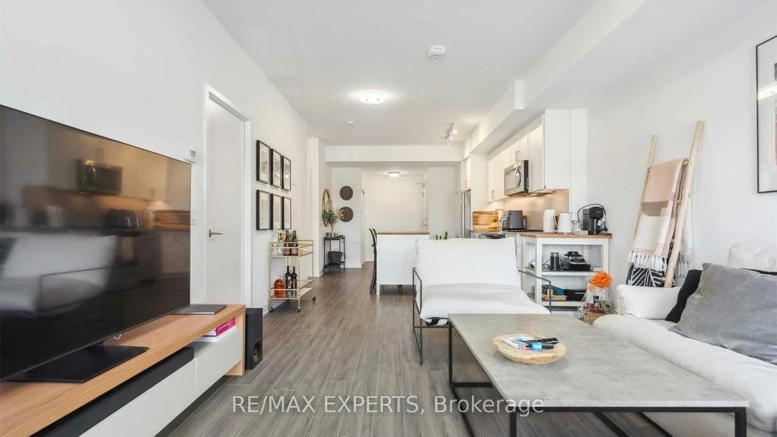 681, Yonge, Painswick South, Barrie