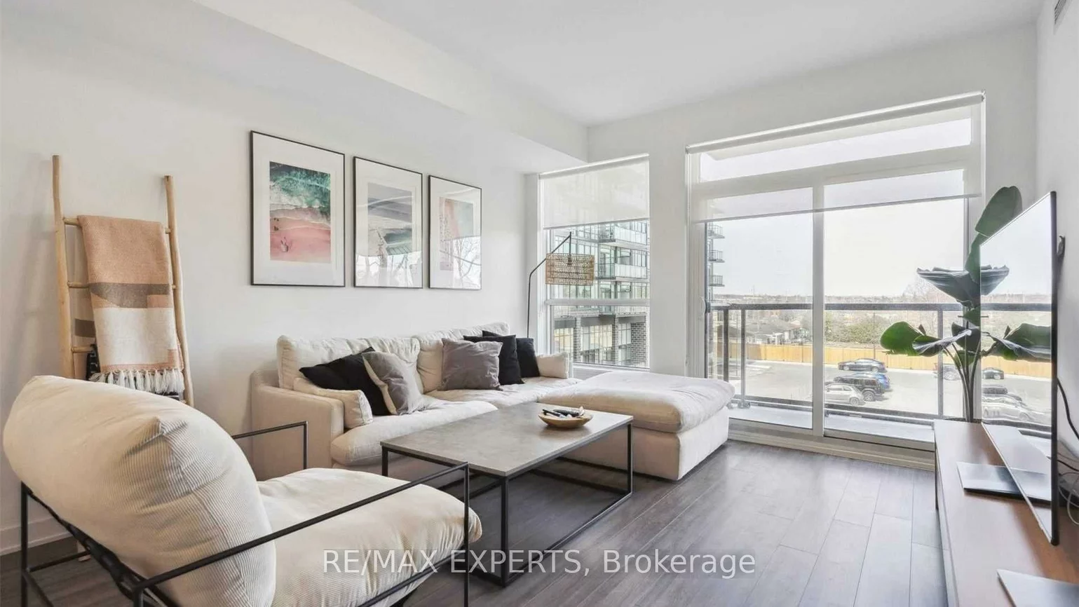 681, Yonge, Painswick South, Barrie