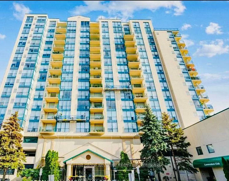 65, Ellen, City Centre, Barrie