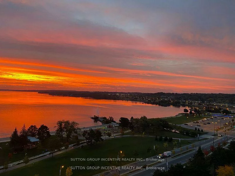 65, Ellen, City Centre, Barrie