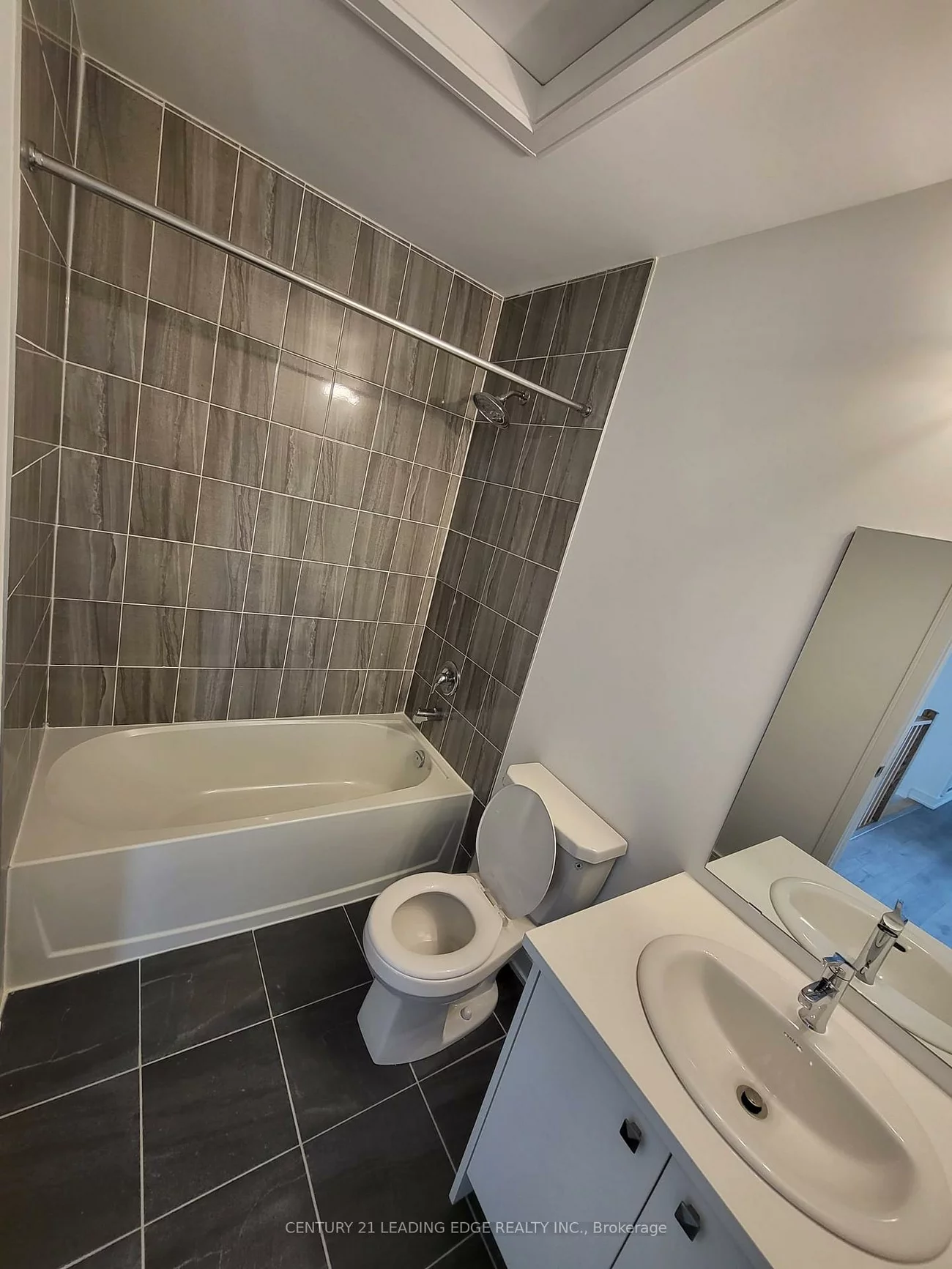 27, MAGNOLIA, Innis-Shore, Barrie
