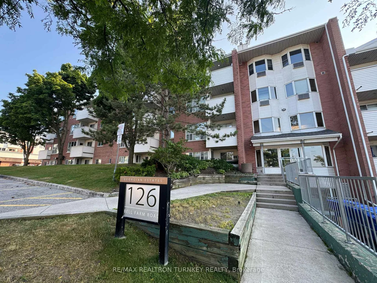 126, Bell Farm, Alliance, Barrie