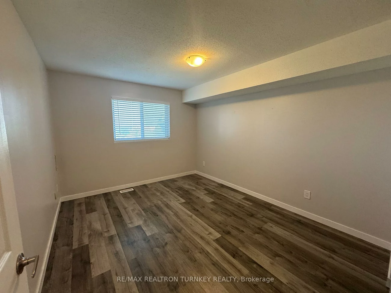 126, Bell Farm, Alliance, Barrie