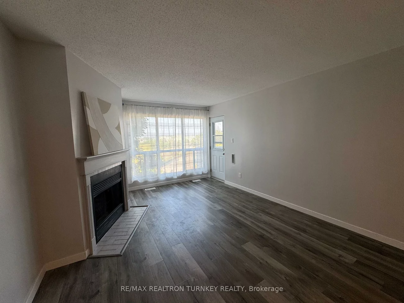 126, Bell Farm, Alliance, Barrie