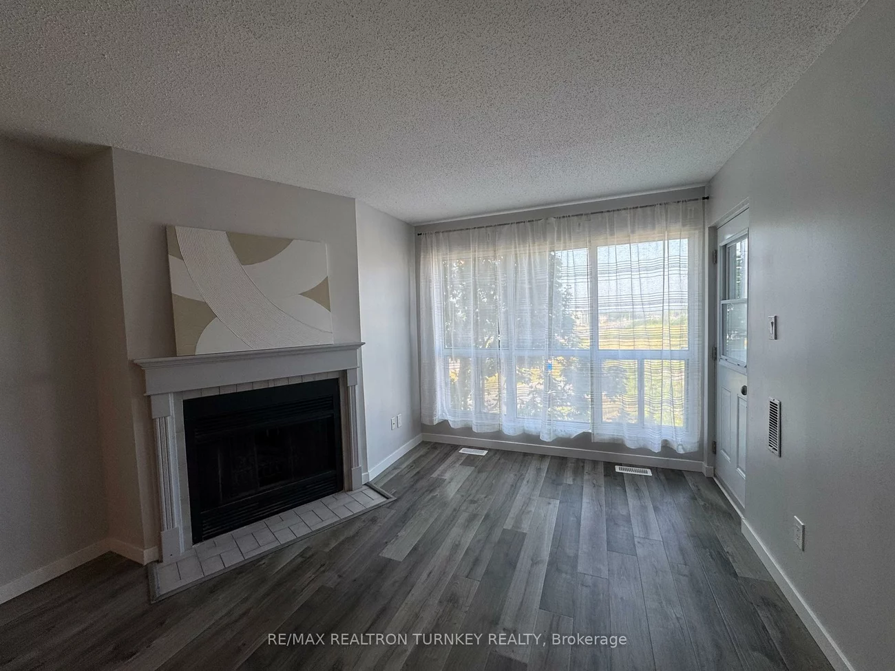 126, Bell Farm, Alliance, Barrie