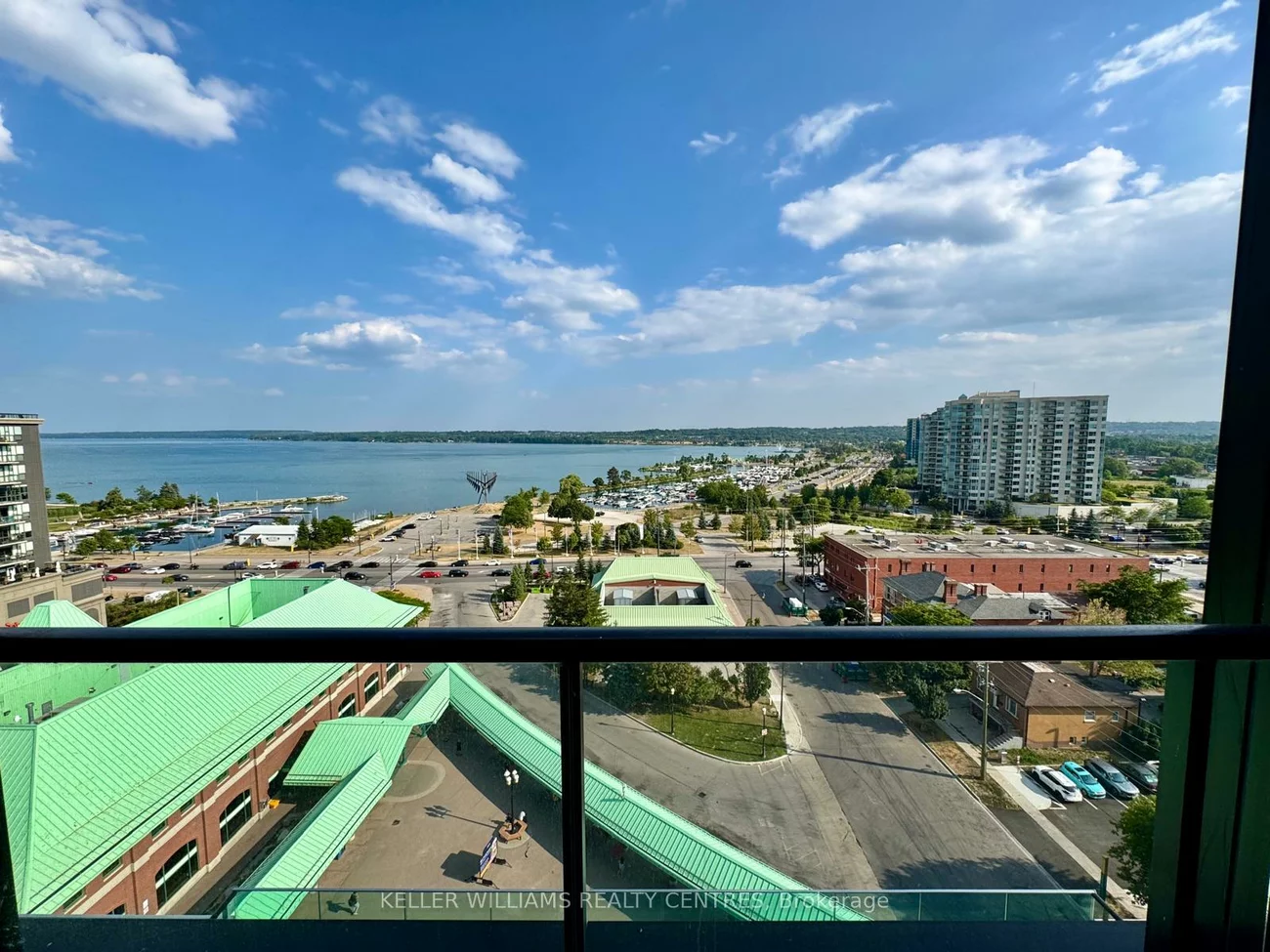 39, Mary, City Centre, Barrie