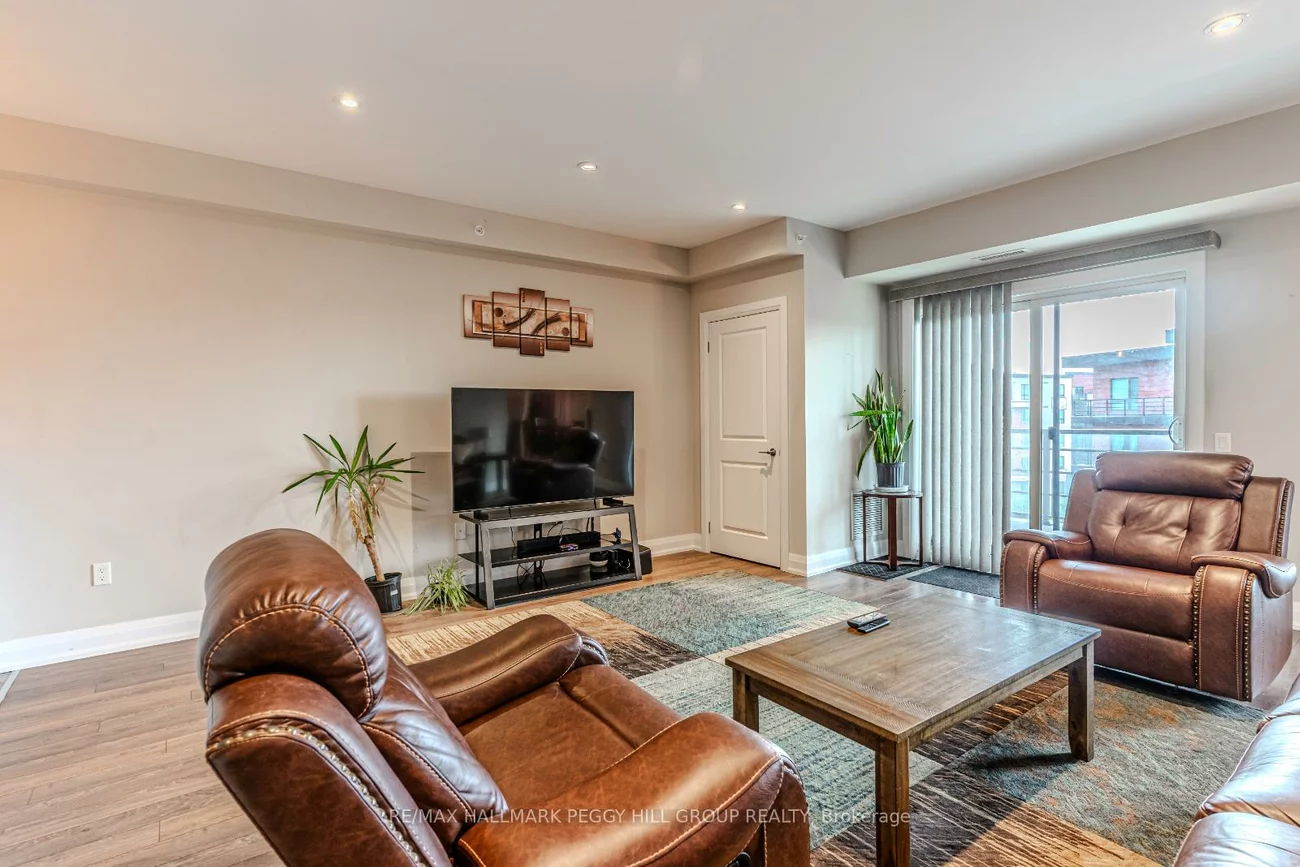 302, Essa, 400 West, Barrie
