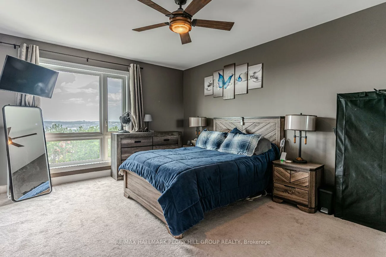 302, Essa, 400 West, Barrie
