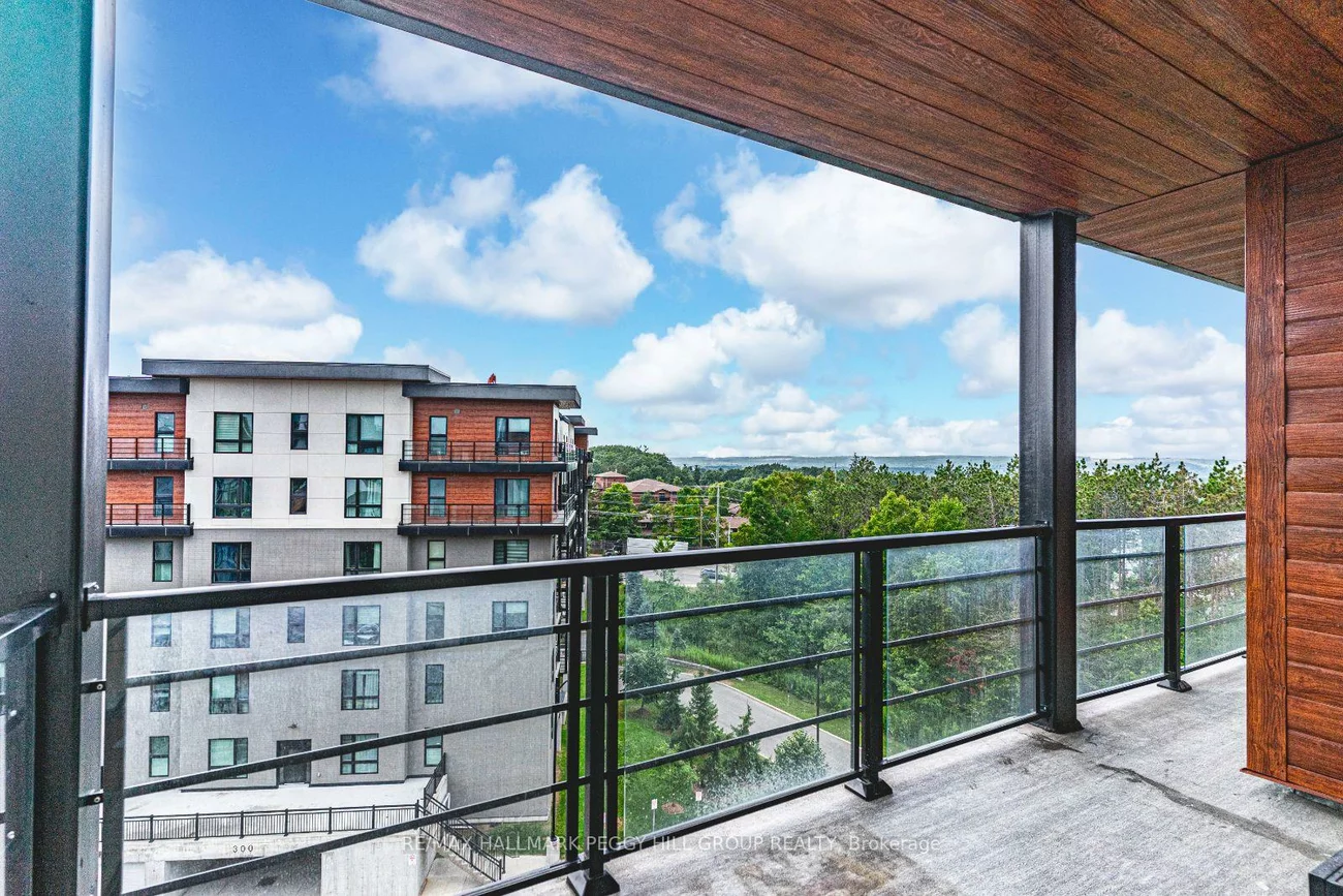 302, Essa, 400 West, Barrie