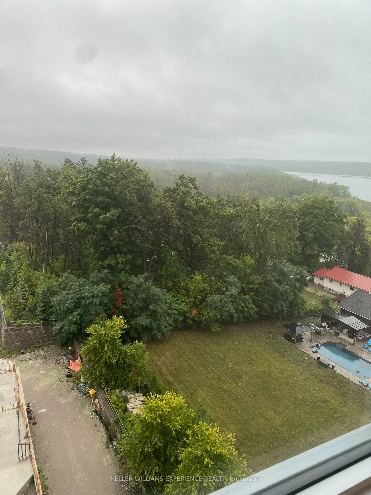 56, Lakeside, Little Lake, Barrie
