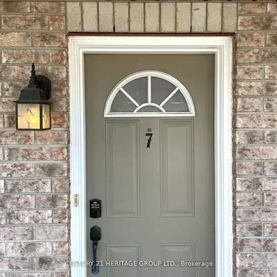 89, Goodwin, Painswick South, Barrie
