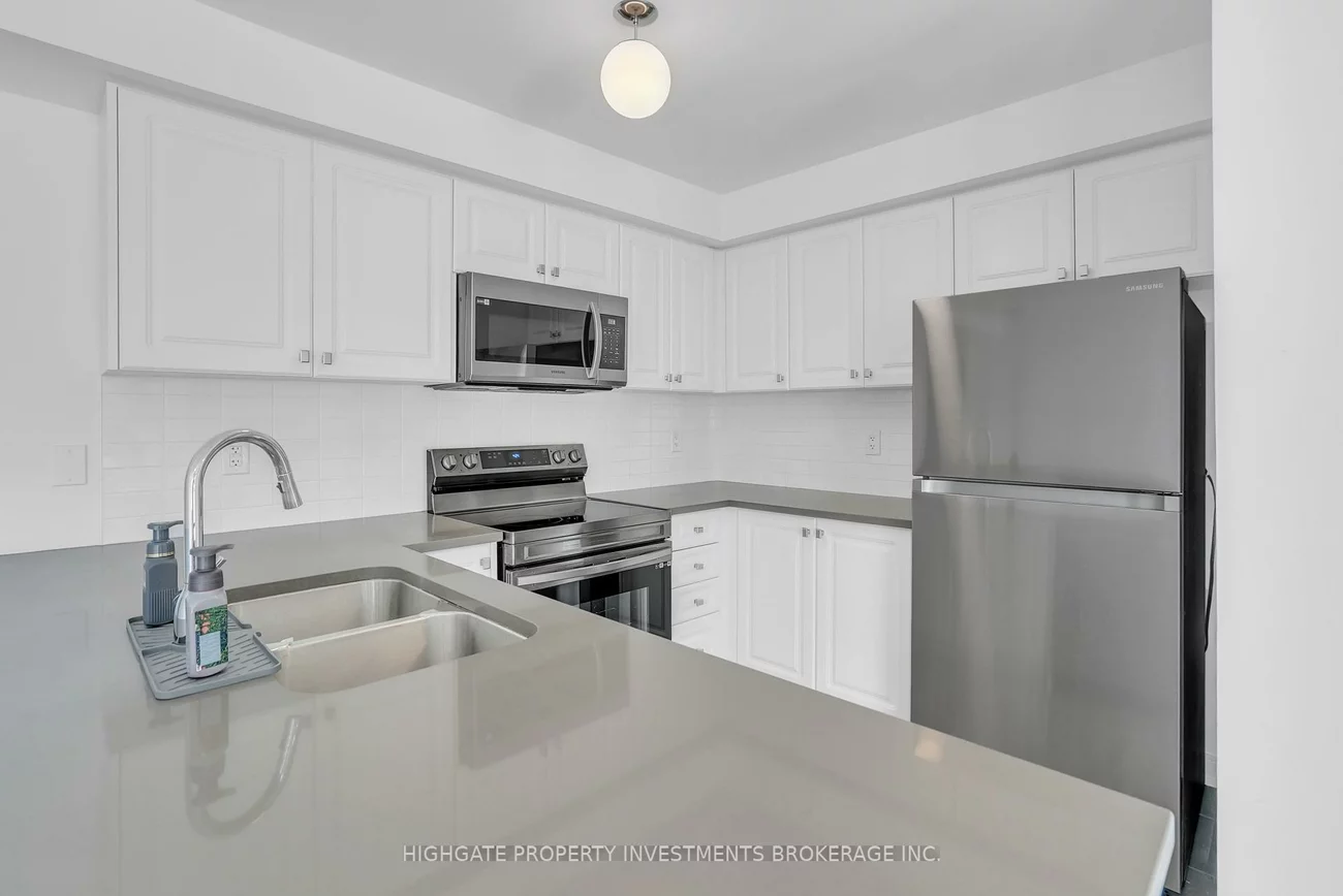 107, Appletree, Innis-Shore, Barrie