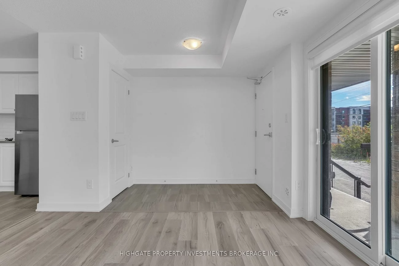 107, Appletree, Innis-Shore, Barrie