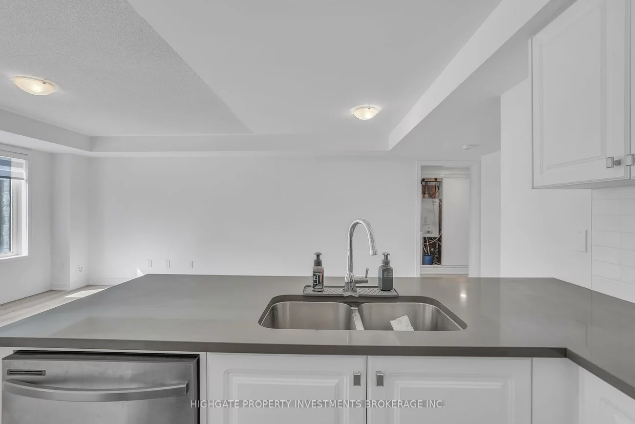 107, Appletree, Innis-Shore, Barrie