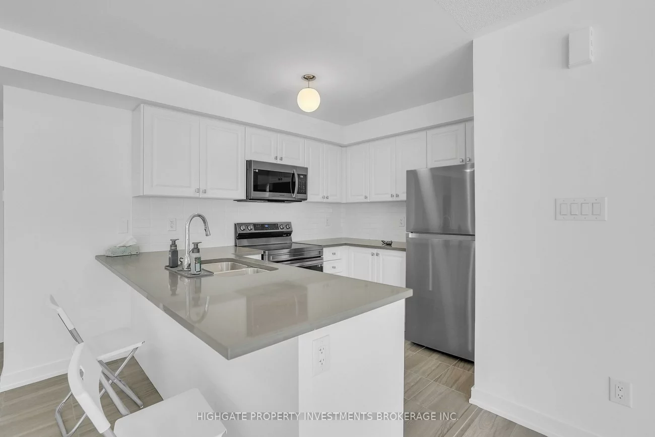 107, Appletree, Innis-Shore, Barrie
