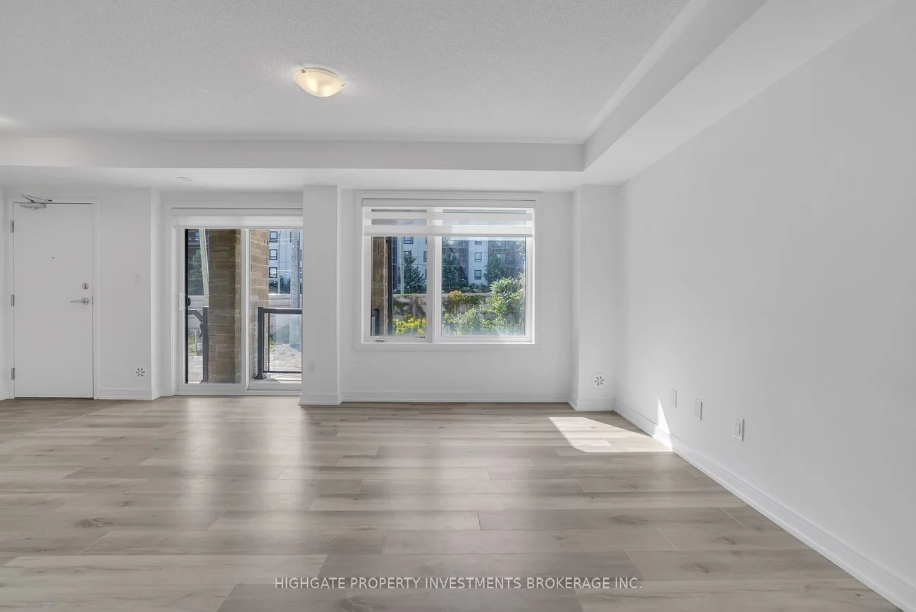 107, Appletree, Innis-Shore, Barrie