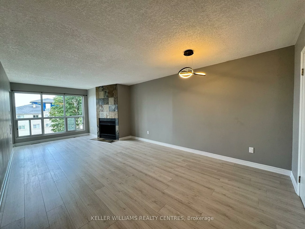 126, Bell Farm, Alliance, Barrie