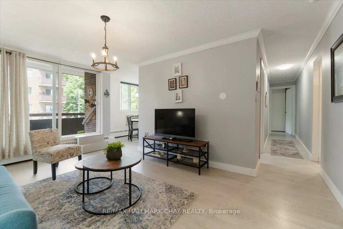 2, Albert, City Centre, Barrie