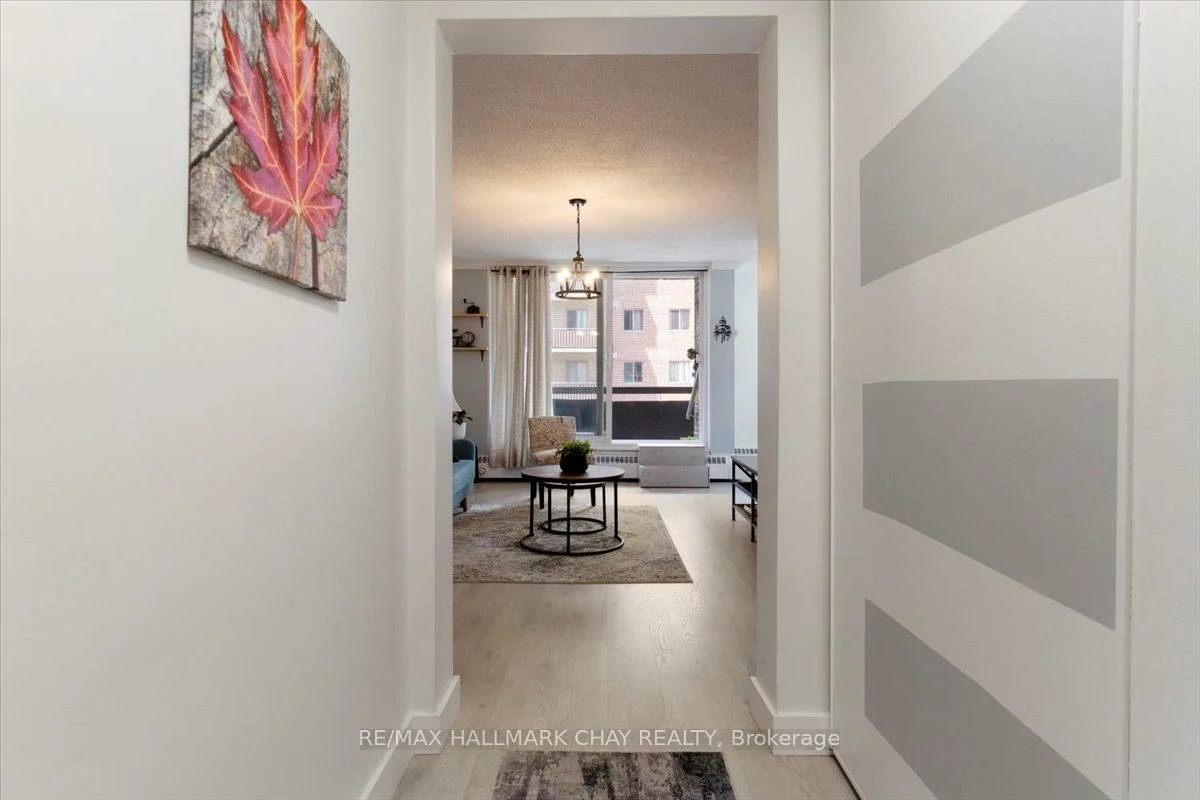 2, Albert, City Centre, Barrie