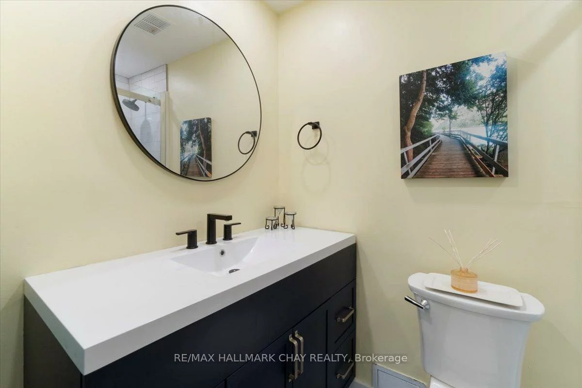 2, Albert, City Centre, Barrie